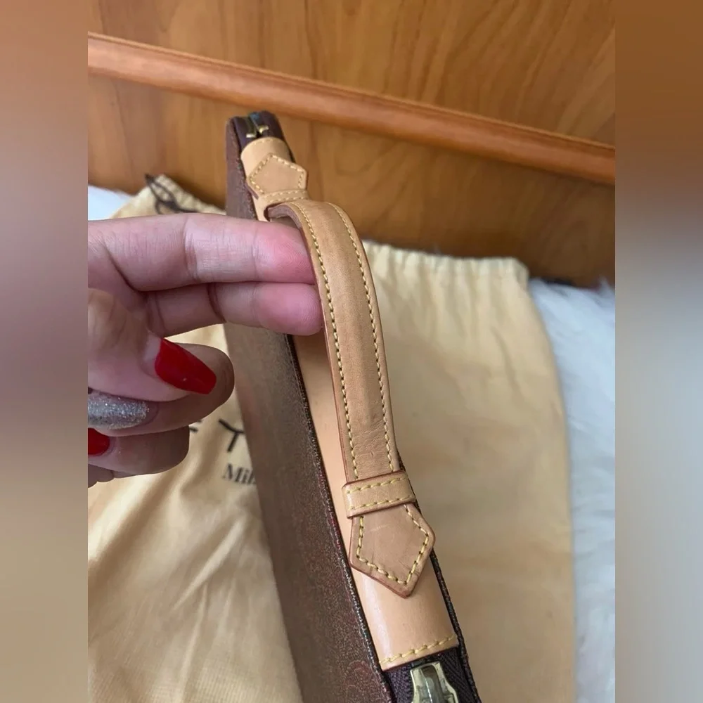 Beautiful ETRO Organizer in PVC and Leather, Bordeaux♥️ - Picture 13 of 16